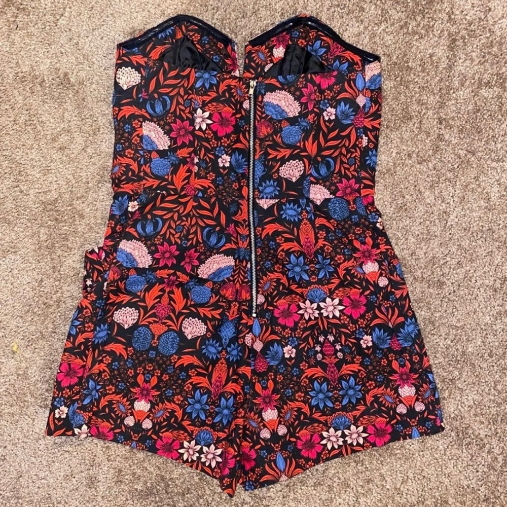 Foral romper - Picture 2 of 8
